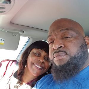 Meet your Posher, Flora